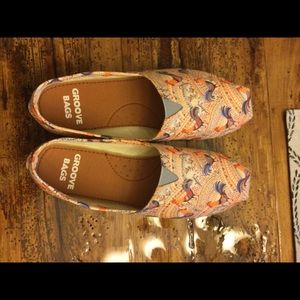 Groove Bags Canvas Shoes